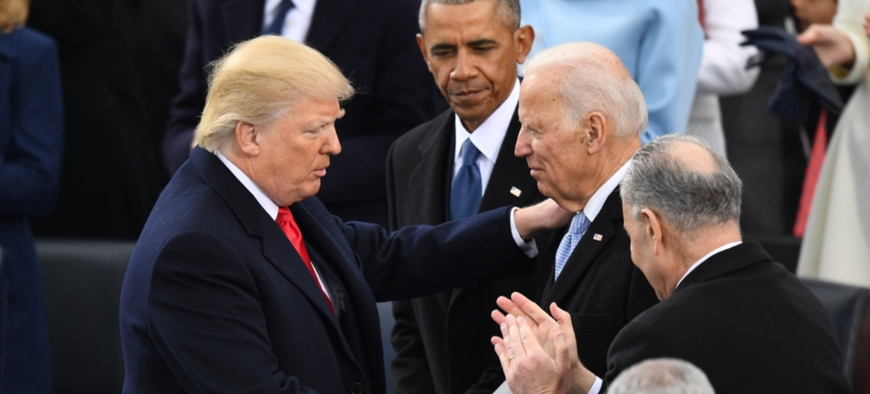 Biden, anketlerde solladı