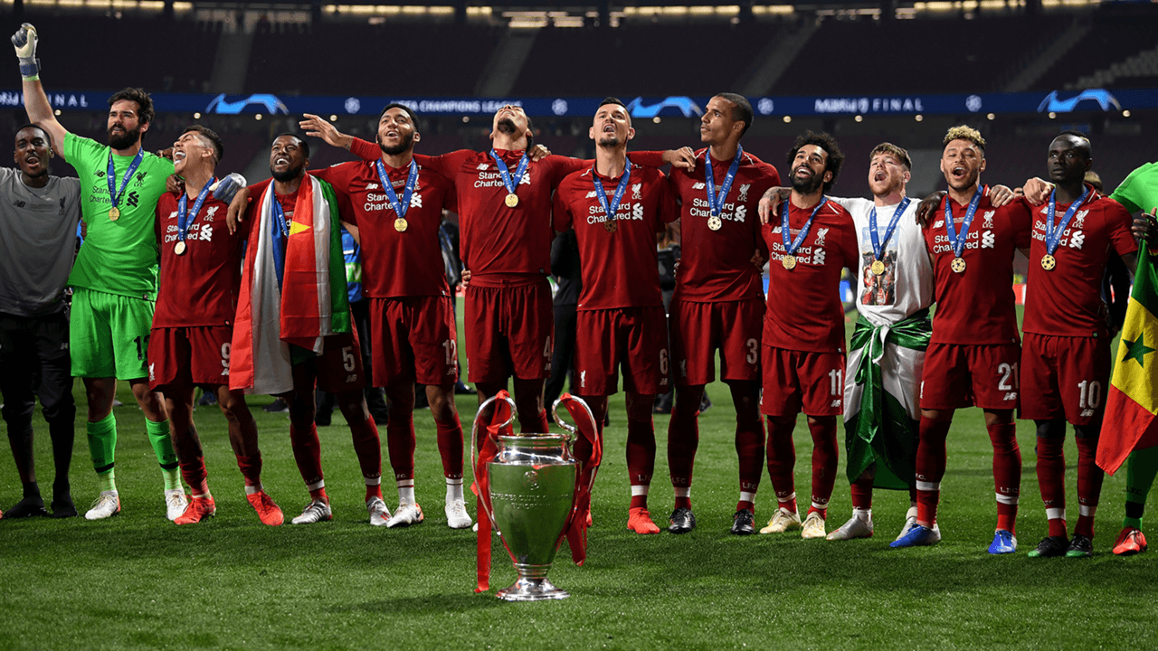 Premier Lig'de Liverpool şampiyon!