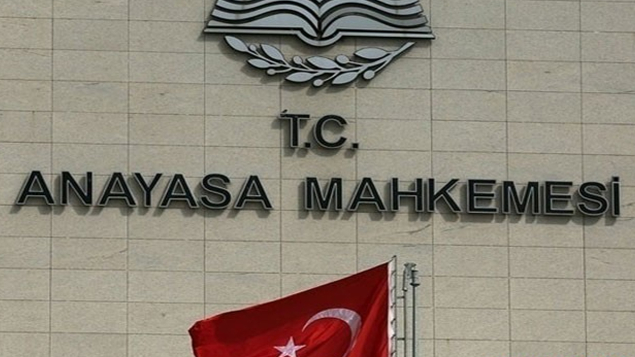 AYM, CHP'nin Af Yasası'yla ilgili başvurusunu görüşme kararı aldı! AYM'den HDP'li vekillere ret