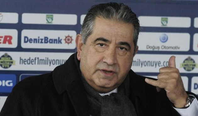 Fenerbahçe'nin yeni transferini Mahmut Uslu müjdeledi