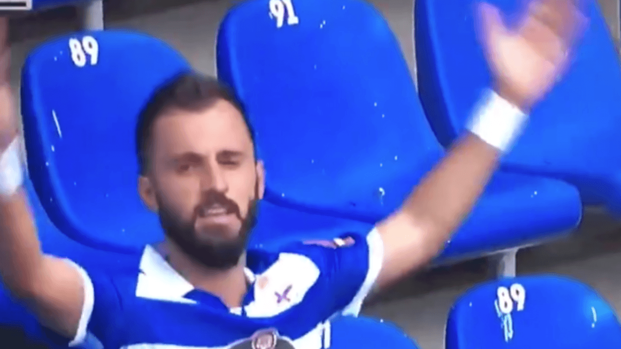 Emre Çolak'tan bir acayip gol sevinci