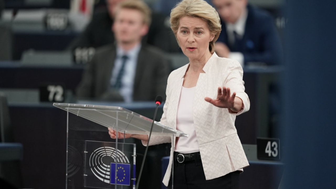 AB'den 4.9 milyar euroluk korona taahhüdü