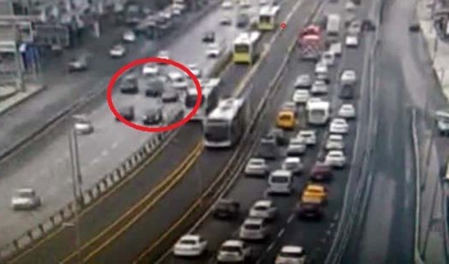 İstanbul'da sabah trafiğini felç eden maganda!