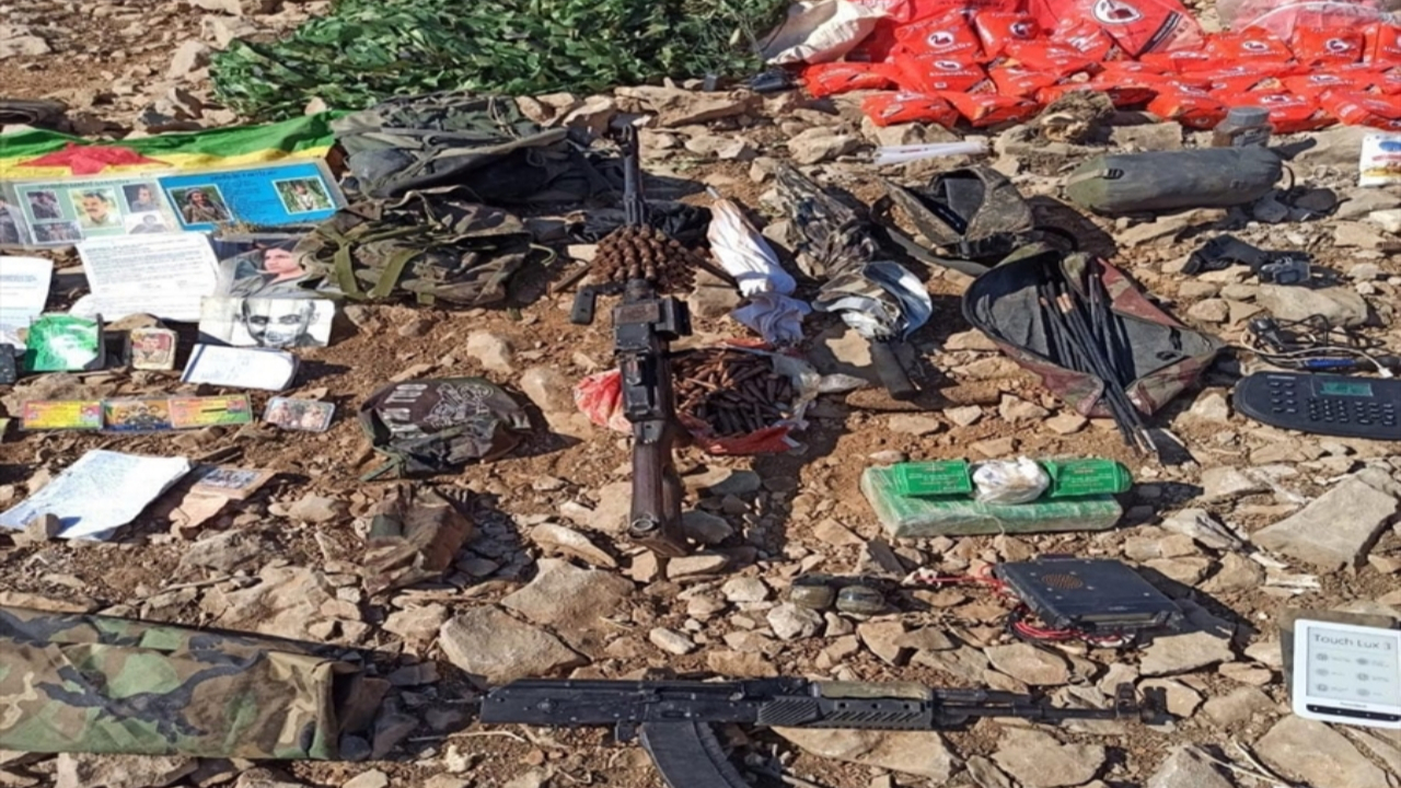 İşte bir terör yuvasından çıkanlar