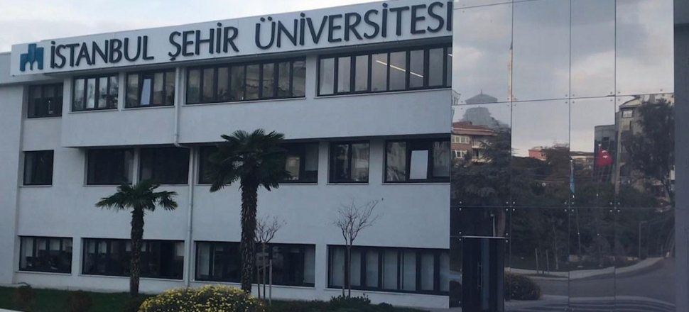 Şehir Üniversitesi öğrencileri Marmara Üniversitesi'ne aktarılacak