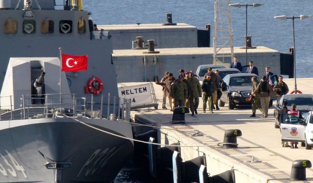 Org. Akar Kardak'a gitti, Yunan botu böyle geri püskürtüldü...