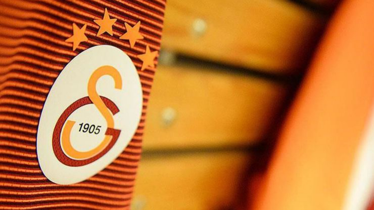 Galatasaray'dan Fanatik'e FETÖ tepkisi: Hainliktir