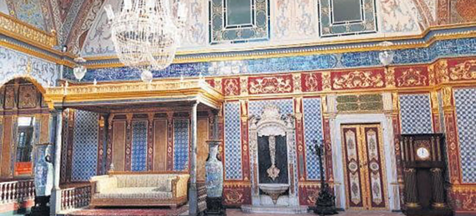 Sarayda restorasyon soruşturması