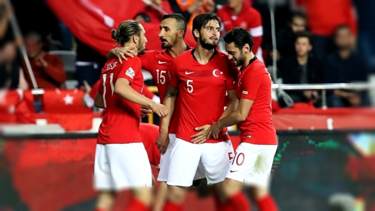 İspanyol devinden milli futbolcuya kanca!