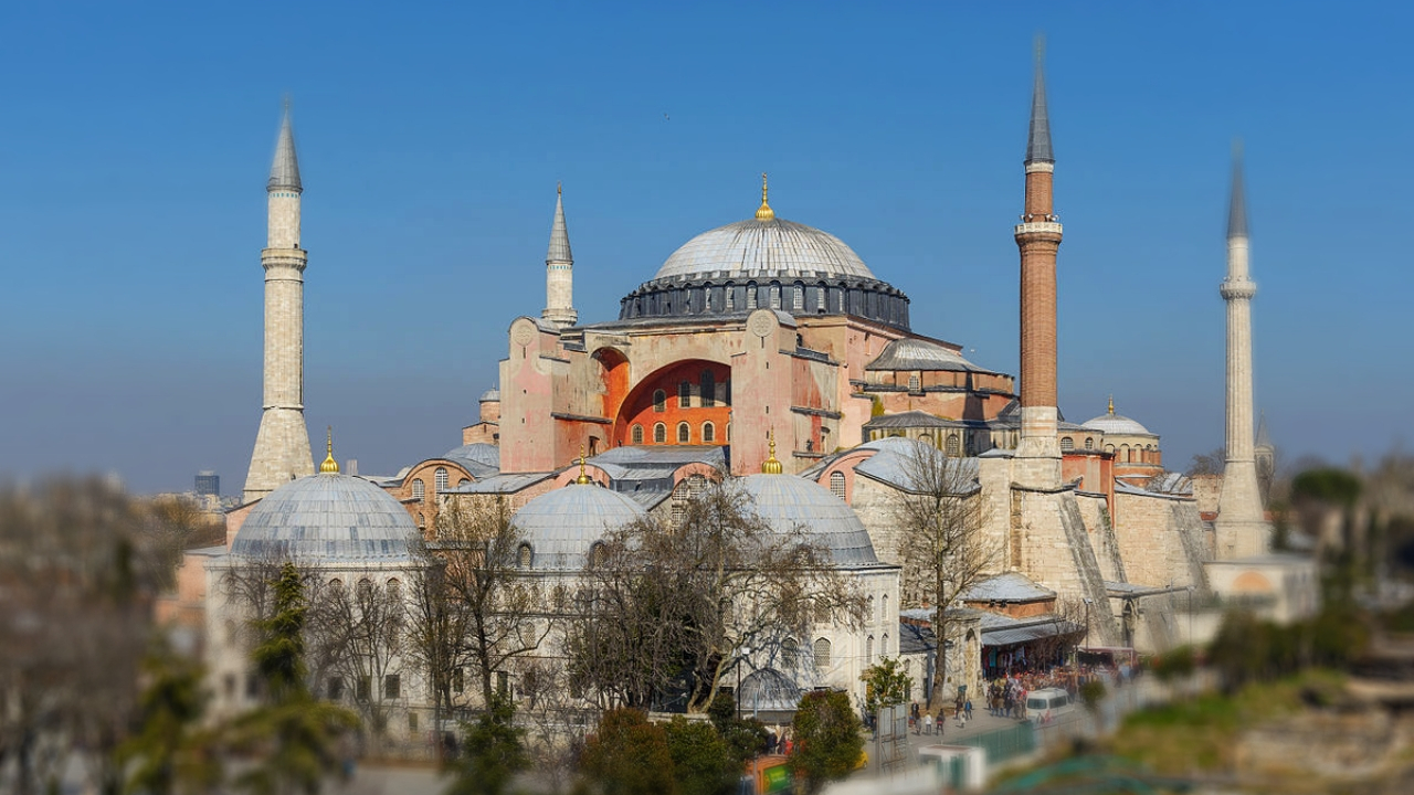 Ayasofya tartışmalarına Ruslar da katıldı
