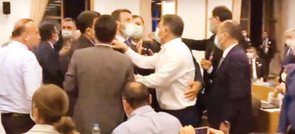 TBMM'de 'Führer' gerginliği