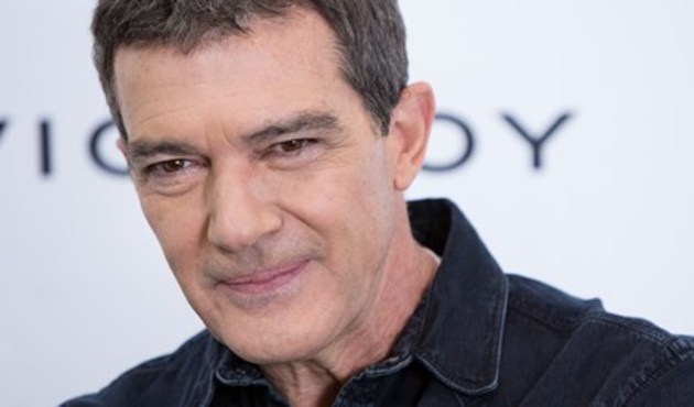Antonio Banderas kalp krizi geçirdi