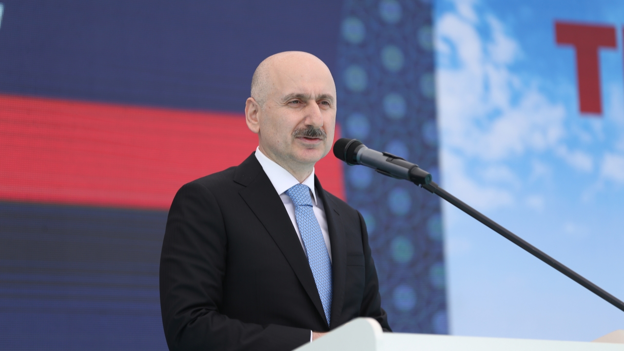 Bakan Karaismailoğlu Kabotaj Bayramı'nı kutladı