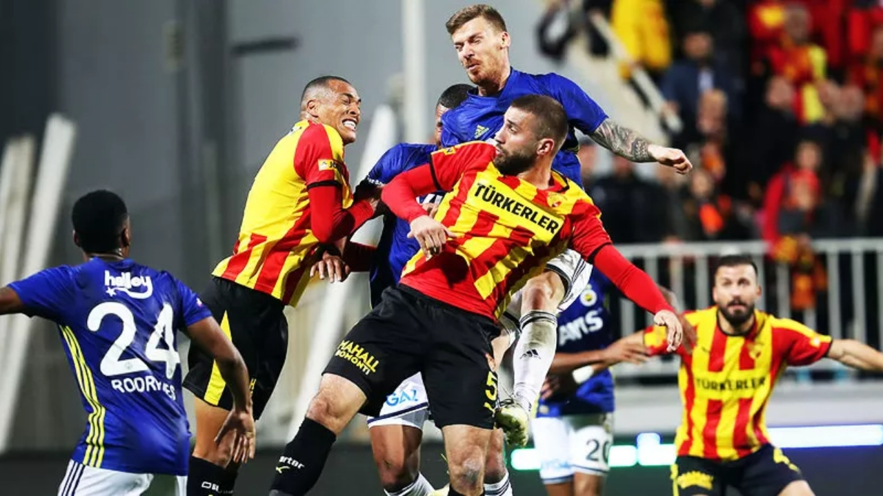 Fenerbahçe'nin Göztepe maçı 11'i belli oldu!