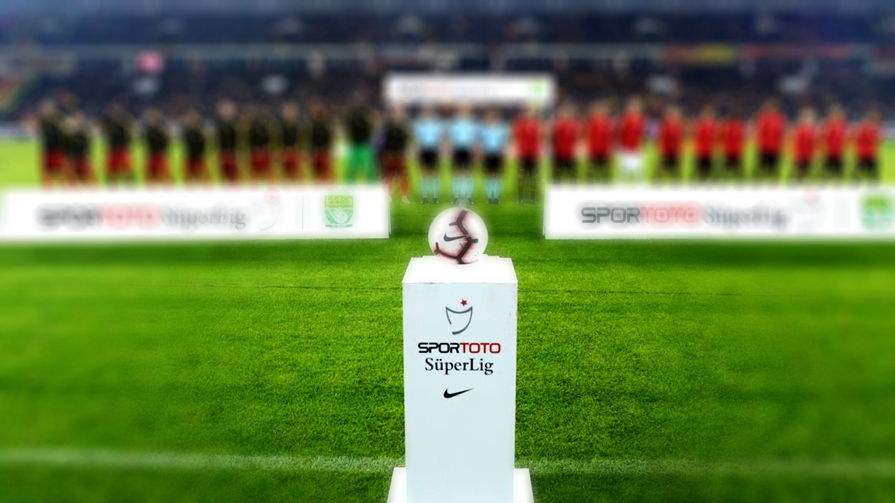 Süper Lig ekibinde flaş ayrılık