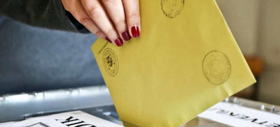 AK Parti yine açık ara birinci parti