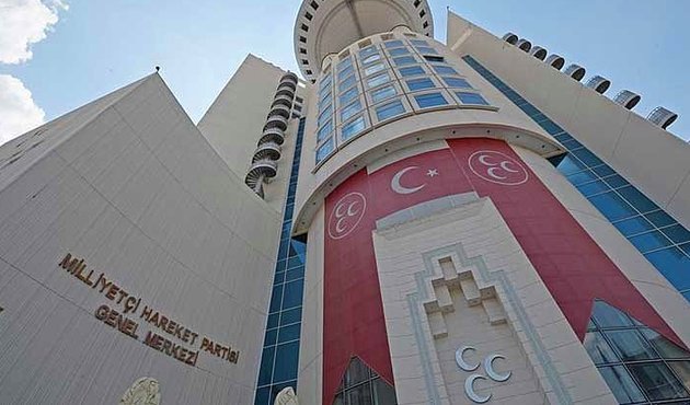MHP'de o İlçe Teşkilatı görevden alındı