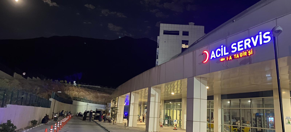Eşi ve çocuğunun yanında öldürüldü