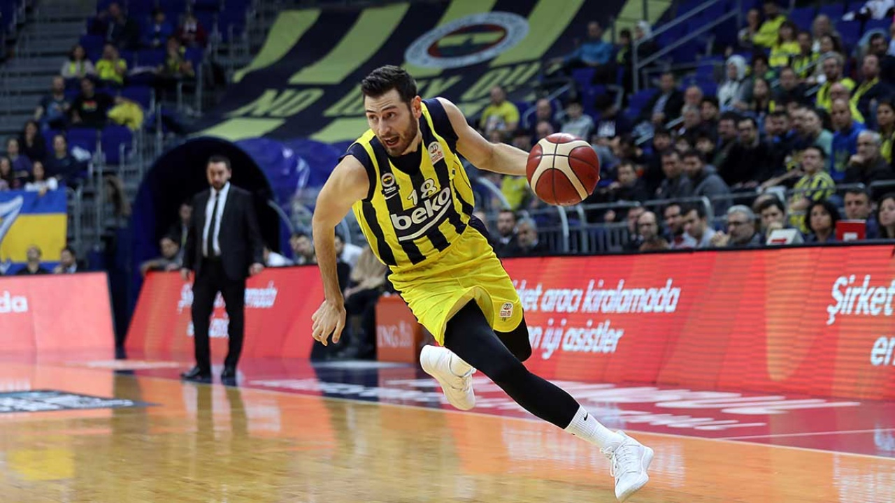 Fenerbahçe'de şok ayrılık!