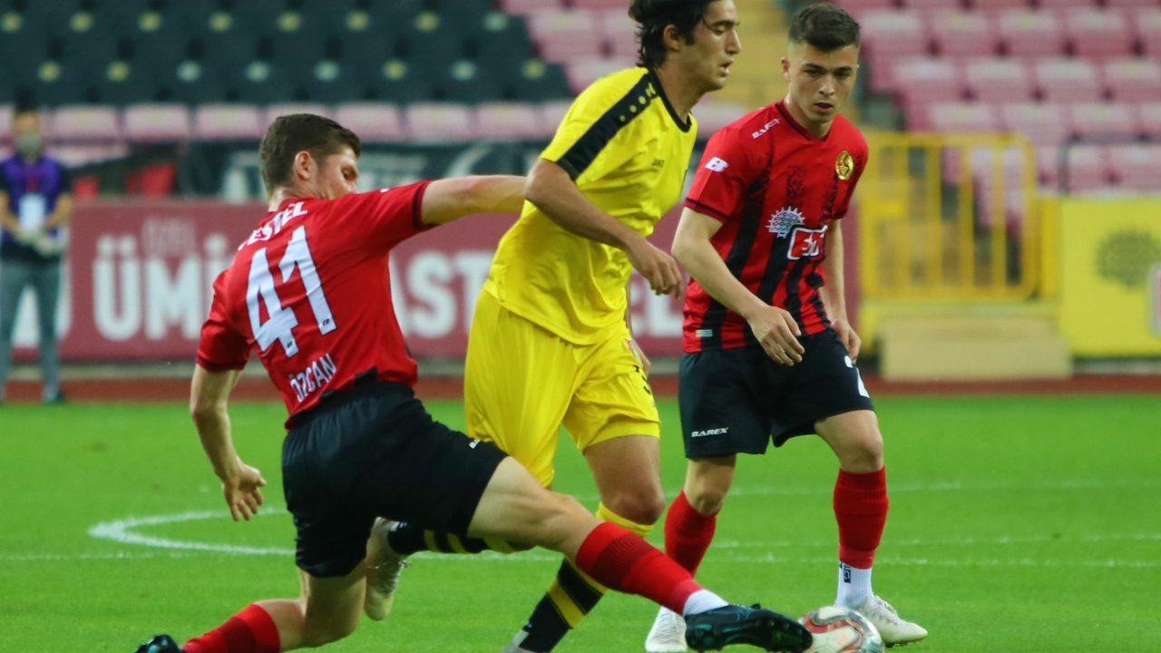 Eskişehirspor 0-3 İstanbulspor