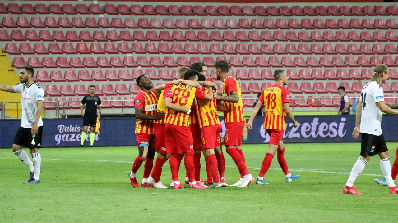 Kayserispor Beşiktaş karşısında 3 puanı 3 golle aldı...