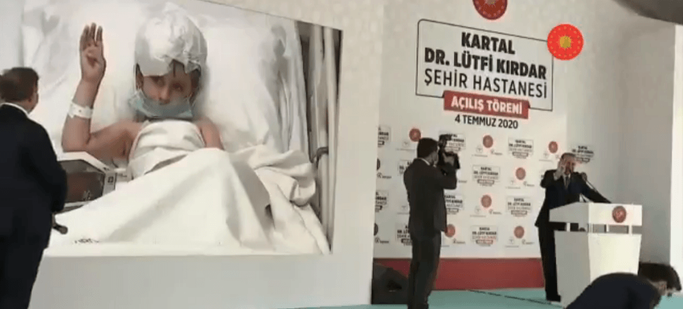 Erdoğan: Bizi hizmetten geri bırakmayan şey...