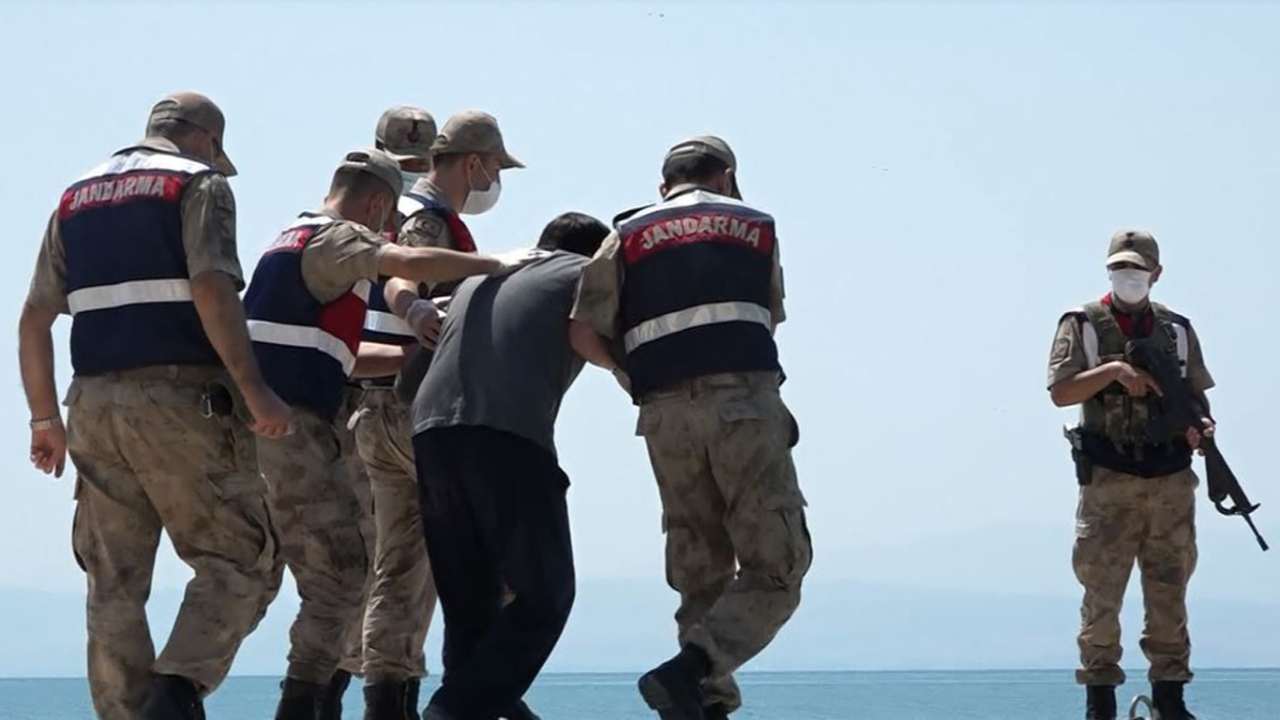 Felaket yaşanan tekneden sağ çıktı! Yeniden bölgeye getirildi