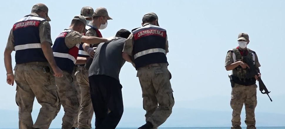 Felaket yaşanan tekneden sağ çıktı! Yeniden bölgeye getirildi