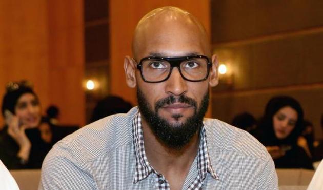 Anelka futbola geri döndü