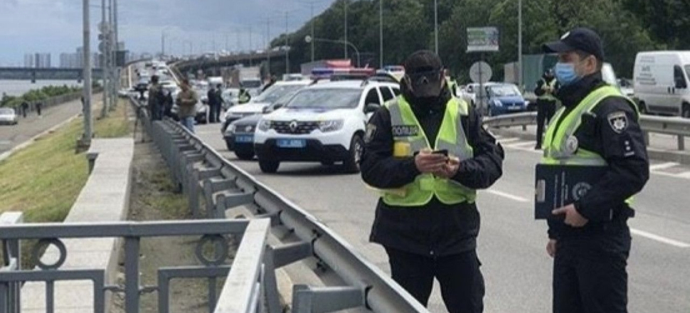 Türk adamı öldürüp cesedini parçaladılar
