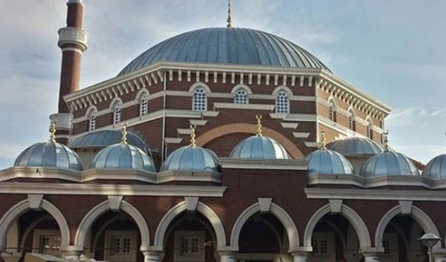 Hollanda'da camiler geçici olarak kapatılıyor!