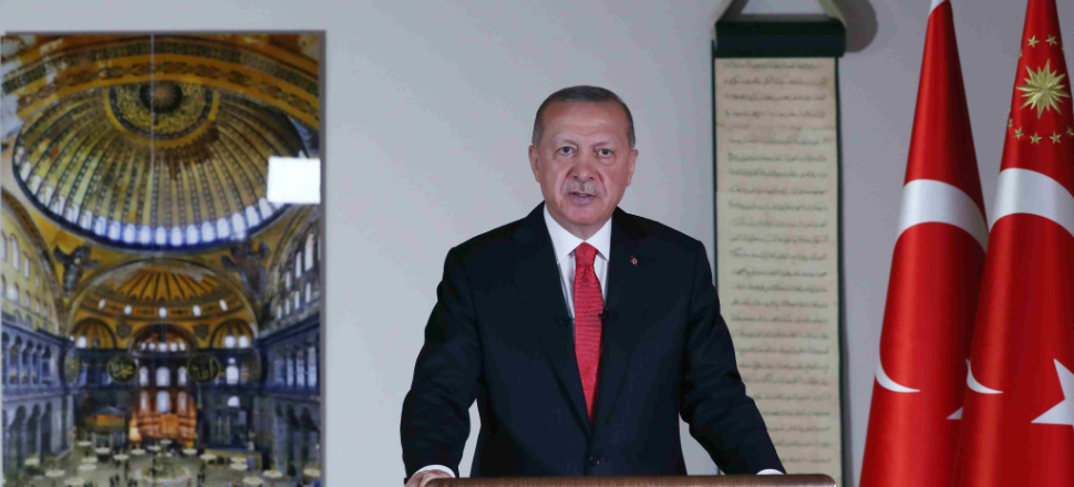 Erdoğan: Sabahın ilk ışıklarına kadar uyumadım