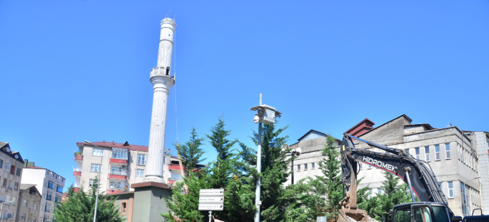 Samsun'da kıblesi yanlış cami 64 yıl sonra yıkıldı