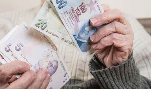 SGK'dan emeklilere uyarı: Başvurmayan alamayacak!