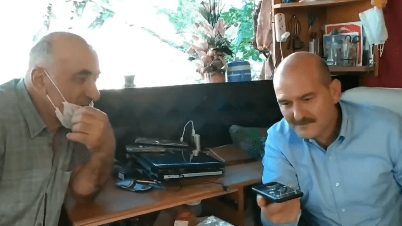 Cumhurbaşkanı Erdoğan şehit ailesi ile görüştü