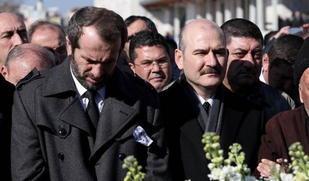 Saffet Sancaklı’nın en acı günü! Ayakta zor durdu...