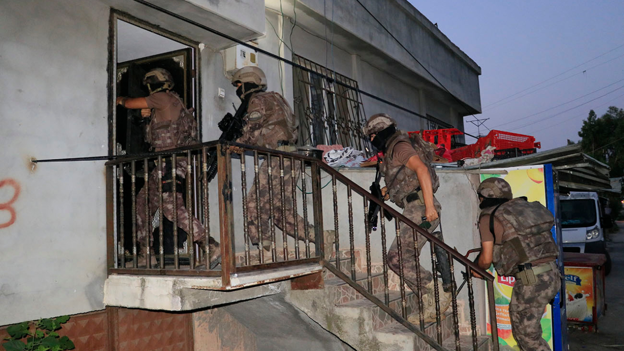PKK/KCK’nın toplum yapılanmasına operasyon