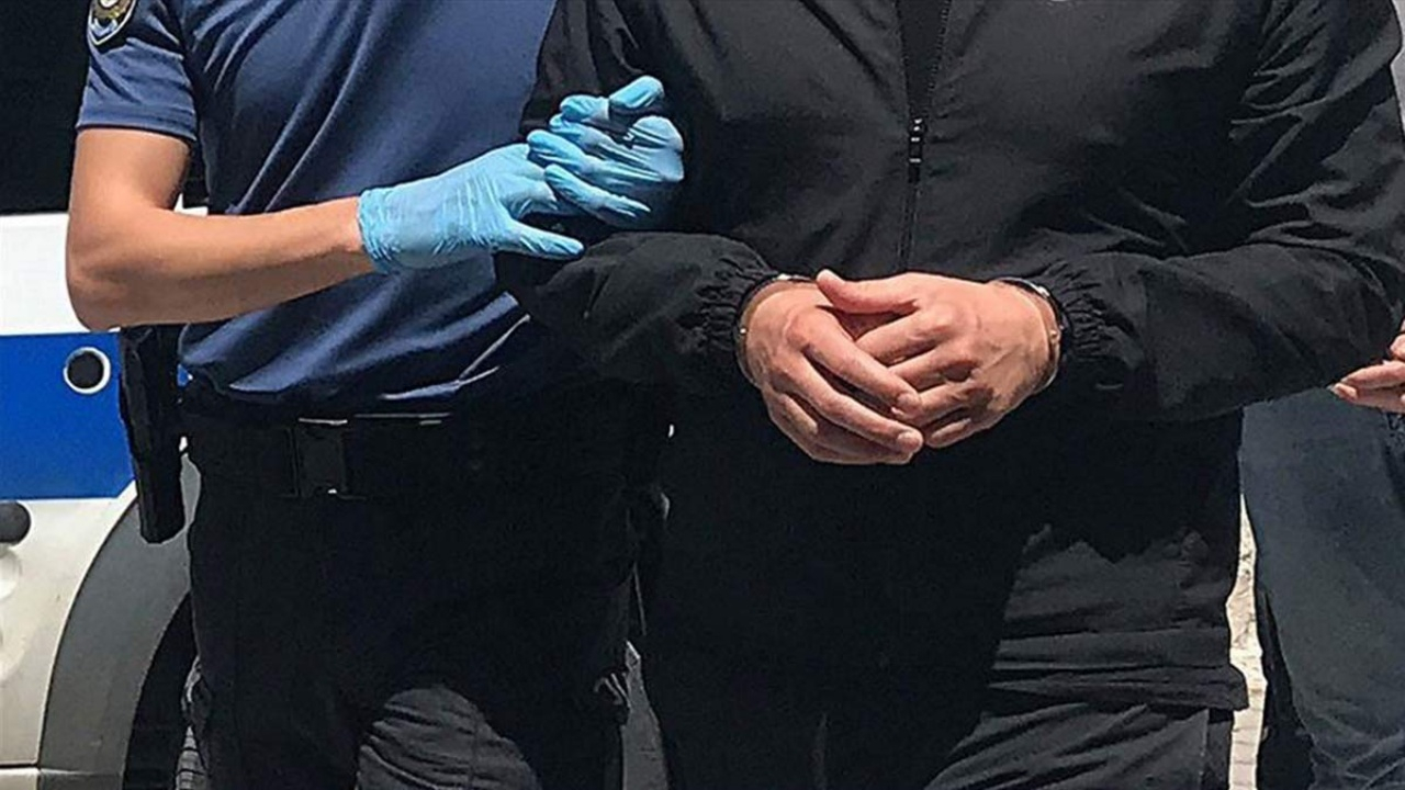 LGBTİ'nin iğrenç paylaşımına 1 gözaltı!