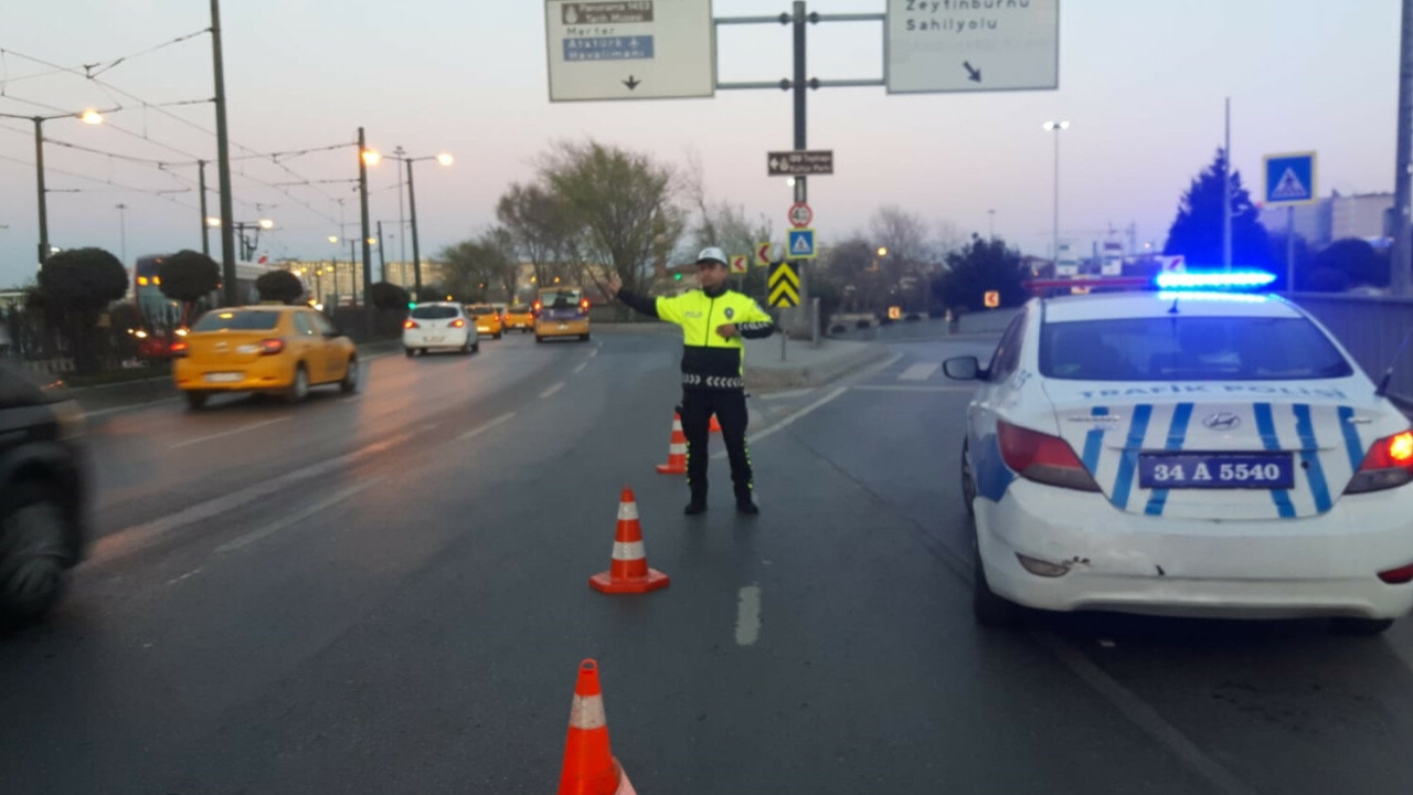 İşte 15 Temmuz'da trafiğe kapatılacak yollar