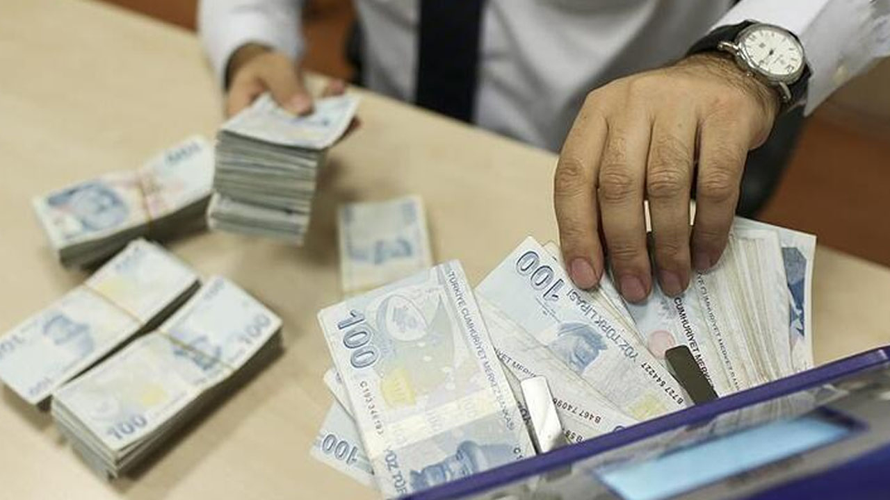 Esnaf ve sanatkarların kredi borçları yapılandırılacak