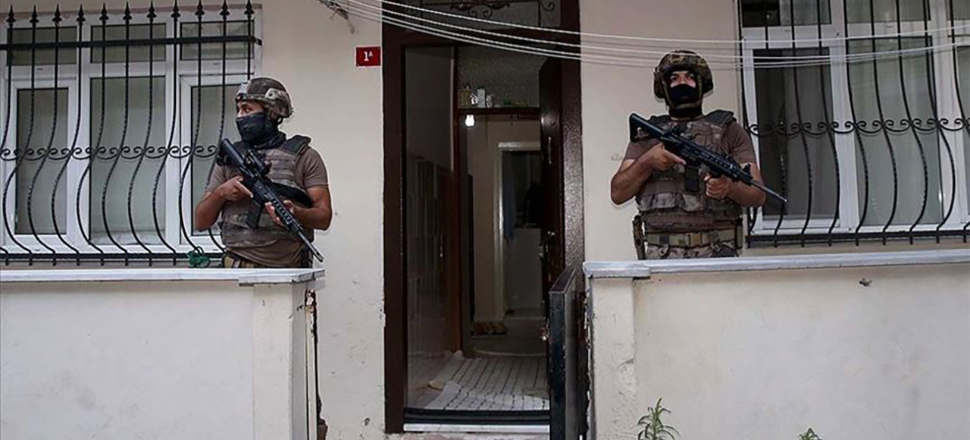 İstanbul'da uyuşturucu operasyonu: 75 gözaltı