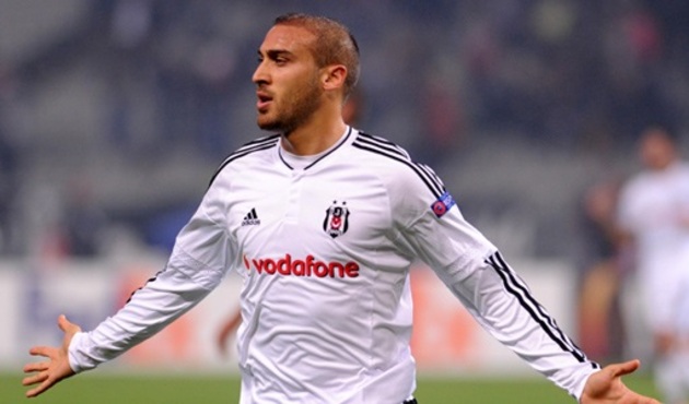 Cenk Tosun Avrupa’yı sallıyor!