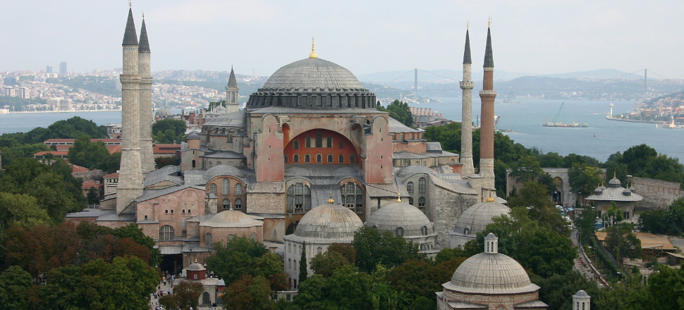 UNESCO Ayasofya kararı için 'Bize sorun' diyor