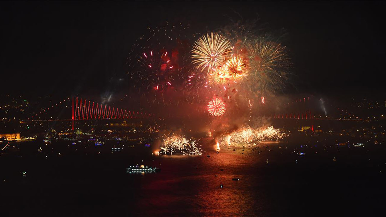 Havai fişekle ilgili radikal karar
