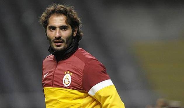 Hamit Altıntop Riekerink'i taşladı