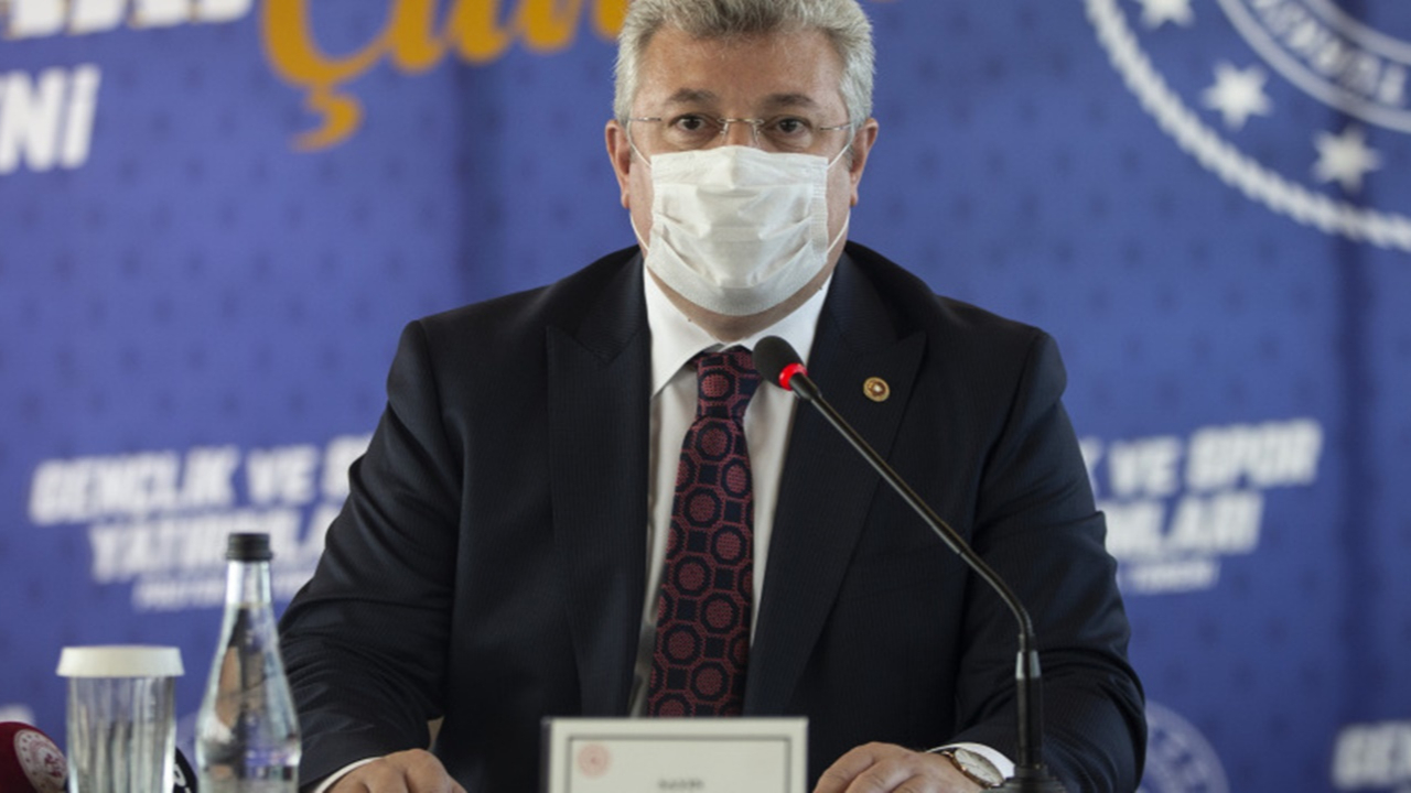 Grup Başkanvekili Akbaşoğlu yoğun bakıma alındı
