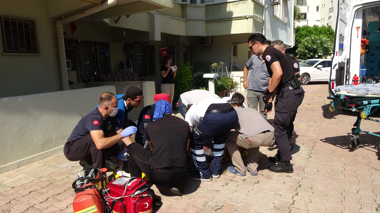 Antalya'da kadın doktorun sır ölümü