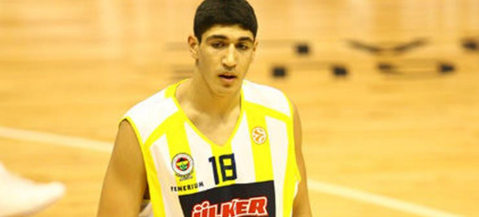 FETÖ'cü Enes Kanter Fenerbahçe'yi hedef gösterdi!