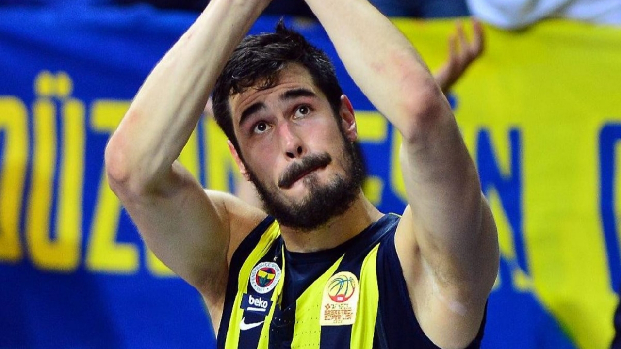 Fenerbahçe'den bir yıldız daha kaydı