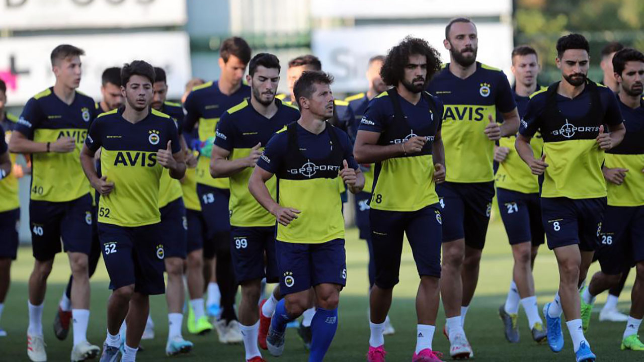 Emre ve Dirar idmanda kavga etti: Hepiniz O.....  Ç .....sunuz